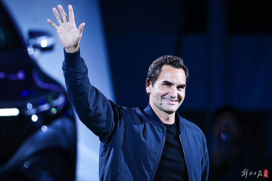  费德勒回归赛场，逆转首场状态亮眼，TES观众沸腾！Aiyouxi