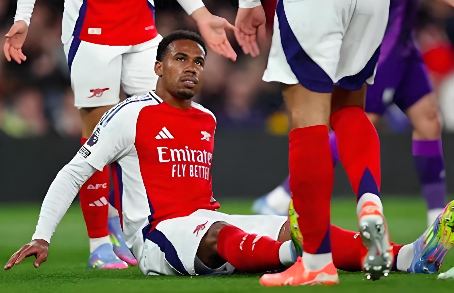 爱游戏-怪盗基德被黑暗组织虐